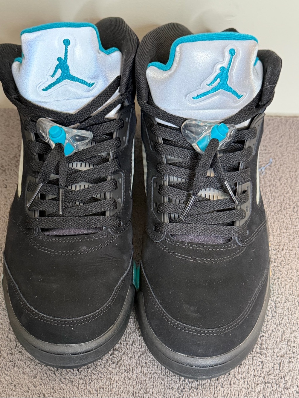Air Jordan 5 Retro Aqua Black Aquatone Yellow men’s size 11.